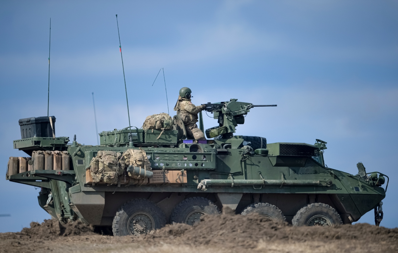 Ο αμερικανικός στρατός διαβεβαιώνει ότι η μείωση των στρατευμάτων του στη Ρουμανία δεν ισοδυναμεί με «αποχώρηση» των ΗΠΑ από την Ευρώπη