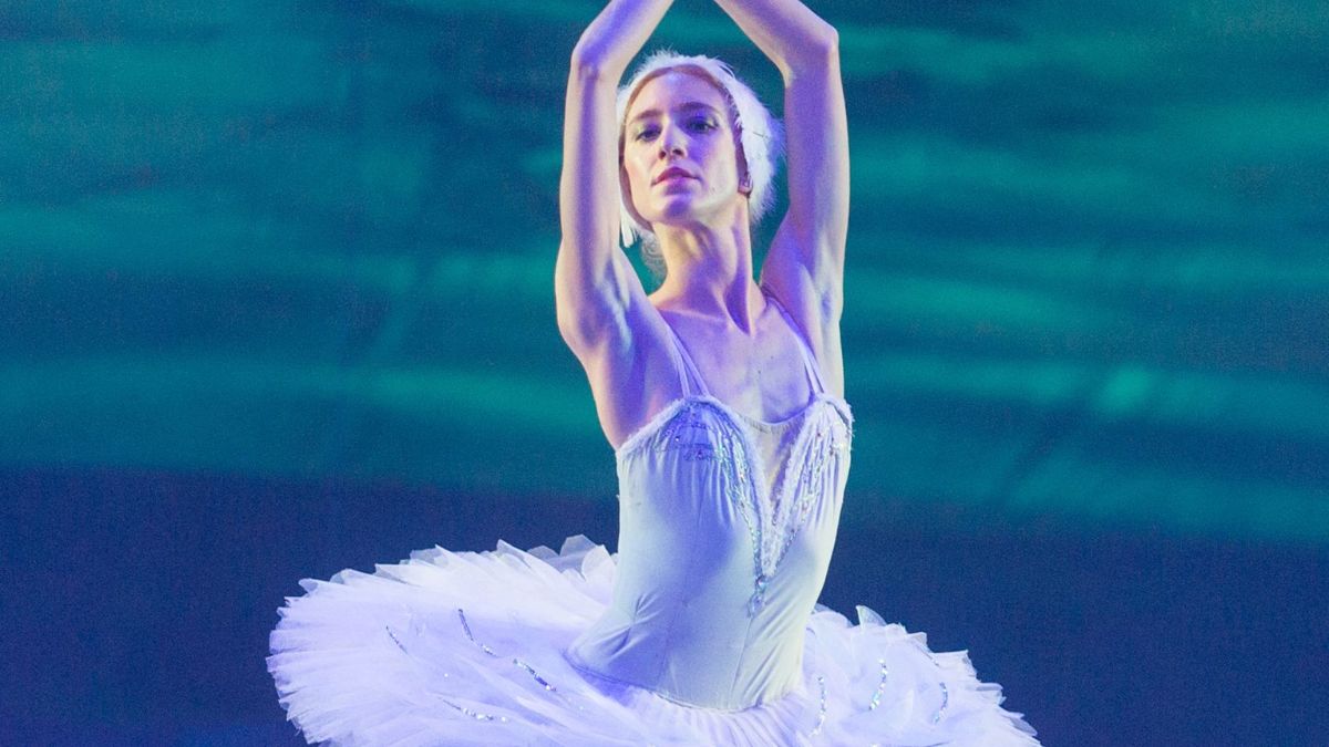 Η πρίμα μπαλαρίνα Αντιγόνη Τσιούλη φωτίζει το Κάιρο: Ελληνική ψυχή στα εγκαίνια του Αρχαιολογικού Μουσείου της Αιγύπτου