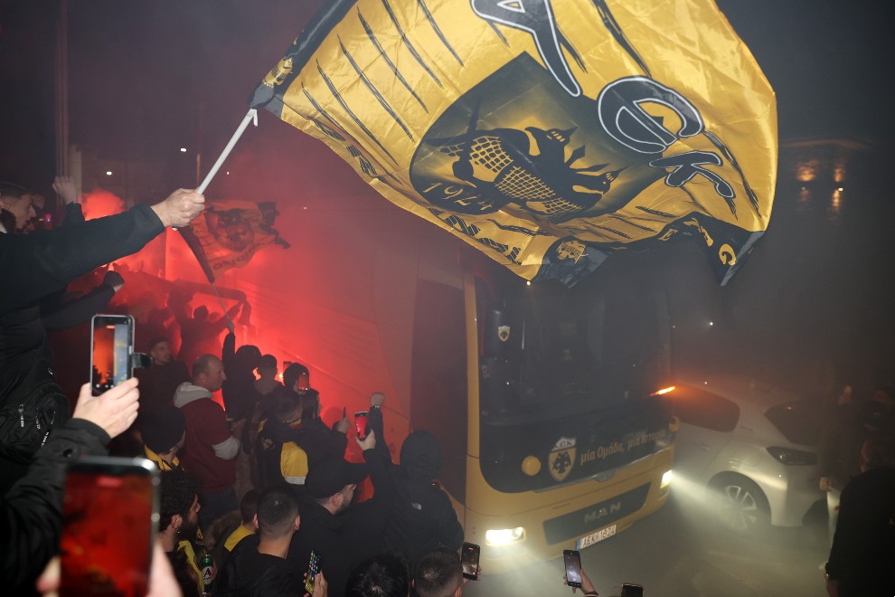 Υποδοχή ΑΕΚ Υποδοχή ΑΕΚ