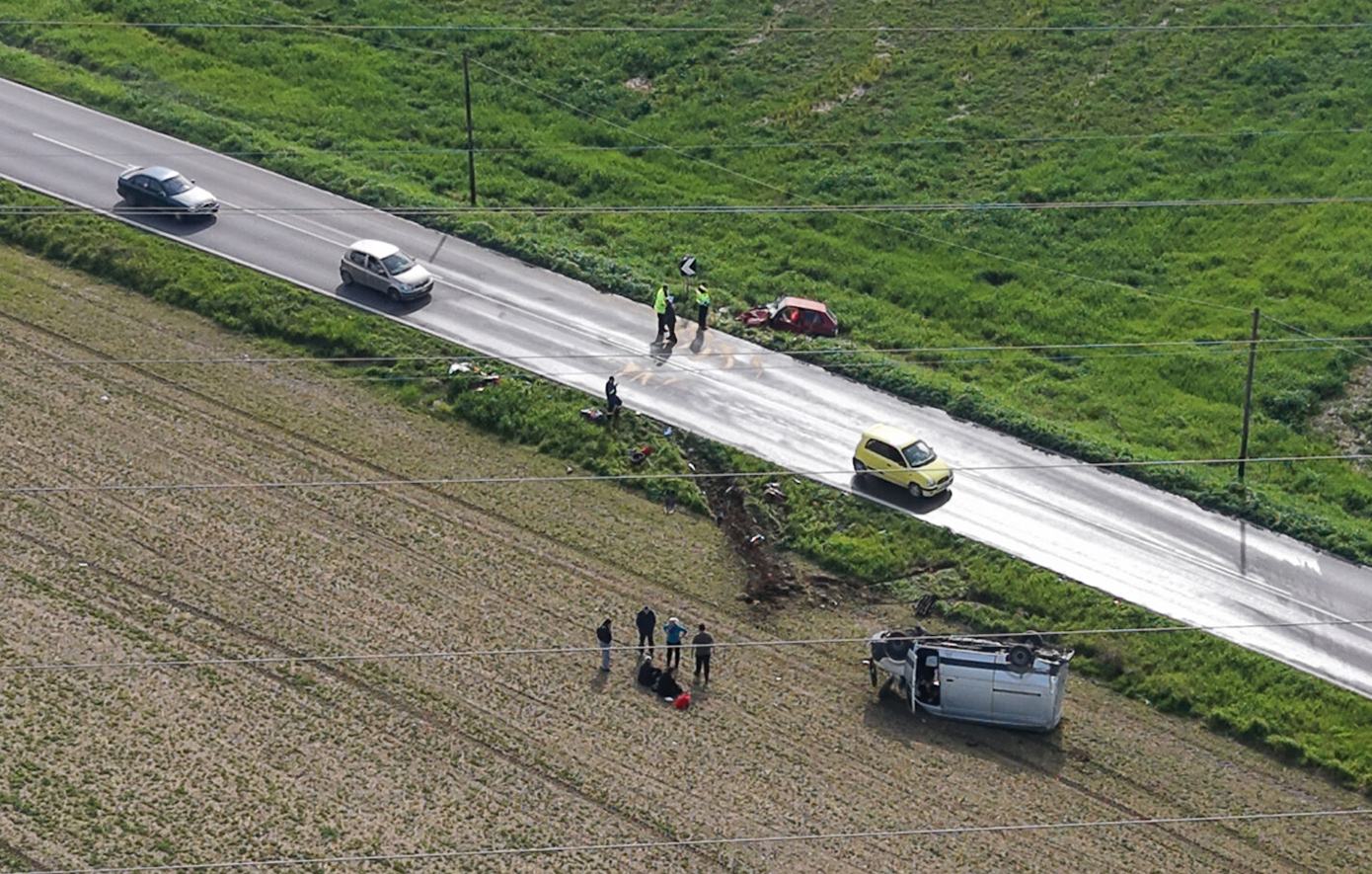 Λάρισα: Θανατηφόρο τροχαίο έξω από τη Νίκαια Λάρισα: Θανατηφόρο τροχαίο έξω από τη Νίκαια