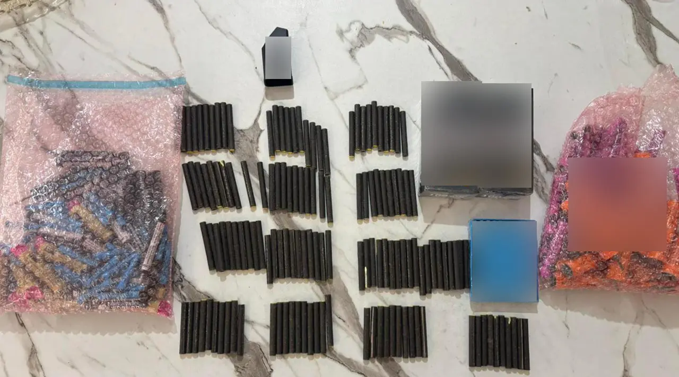 Νέα χτυπήματα της ΕΛ.ΑΣ. στο κύκλωμα των Βιλανάκηδων στη Λάρισα: Συλλήψεις και νέα αδικήματα – Τι αποκάλυψαν οι Αρχές