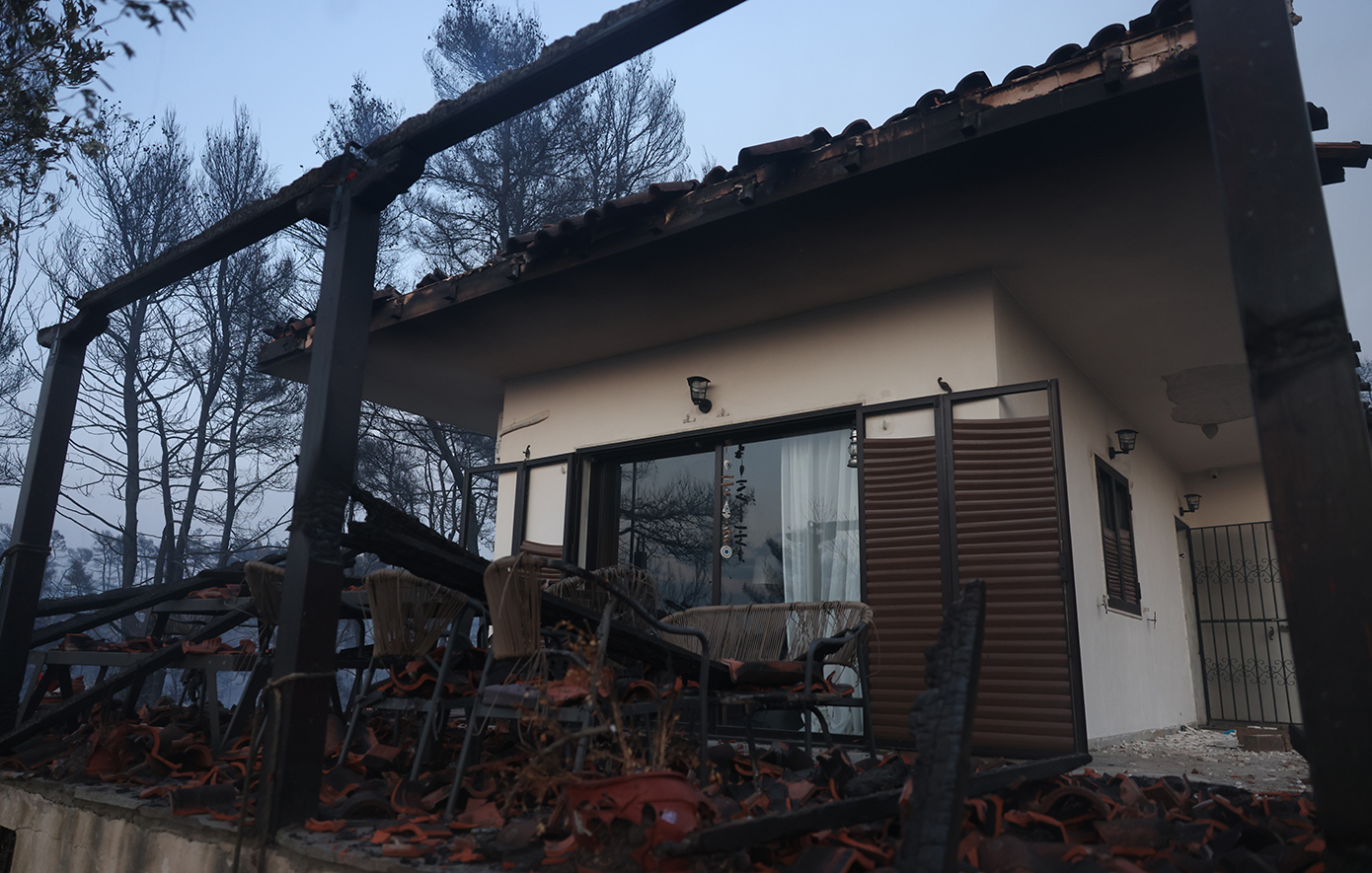 Φωτιά στη Χαλκιδική Φωτιά στη Χαλκιδική