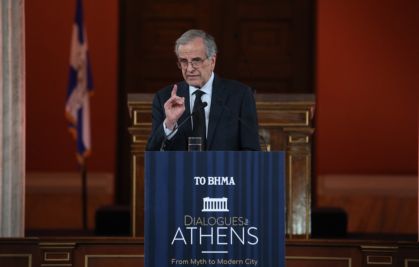 Αντώνης Σαμαράς: Η δραματική νύχτα με τα 72 προαπαιτούμενα και τον υπάλληλο που του είπε «είμαι ο Πούτιν» – Η αναφορά στον Ευάγγελο Βενιζέλο