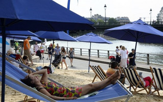 PARIS PLAGES ΠΑΡΙΣΙ 