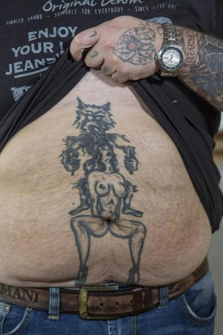 some-of-the-most-regrettable-tattoos-ever-created-45-photos-25
