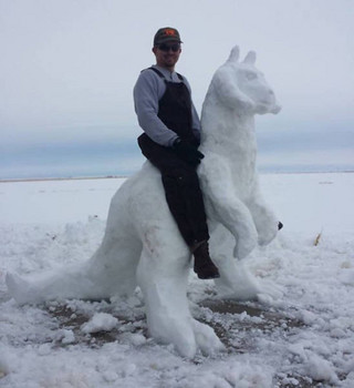 these_snow_sculptures_will_blow_your_mind_640_20
