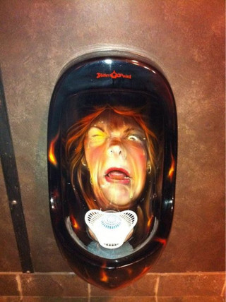 absurd_urinals_on_the_planet_10