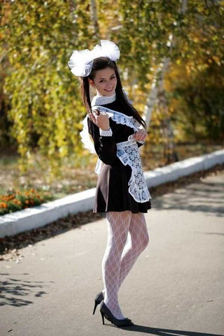 cute-russian-girls-in-sexy-school-uniforms-25