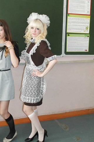 cute-russian-girls-in-sexy-school-uniforms-5
