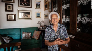 160914100007-05-centenarians-0914-super-169 160914100007-05-centenarians-0914-super-169