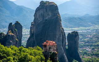 ΜΟΝΗ ΡΟΥΣΑΝΟΥ ΜΕΤΕΩΡΑ