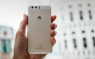 HUAWEI P10