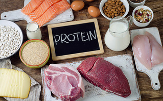 Τροφές με πρωτεΐνη