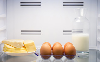 Αυγά στο ψυγείο