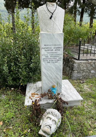 Αποκεφάλισαν» μνημεία Μακεδονομάχων σε κεντρικά πάρκα