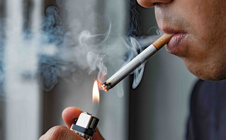 Είναι το άτμισμα πιο βλαβερό από το κάπνισμα;