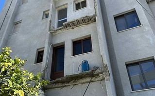 Συνεχίζουν να πέφτουν μπαλκόνια από παλιές οικοδομές της Λεμεσού