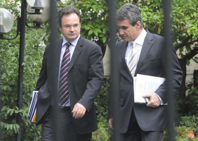 Παπακωνσταντίνου στηρίζει Λοβέρδο