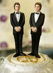 Δεν κατοχυρώνεται το δικαίωμα γάμου των ομοφυλοφίλων