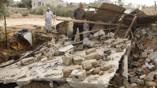 Ισραηλινά αεροσκάφη βομβάρδισαν τη Γάζα
