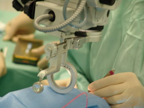 Σε νέα οφθαλμολογική εγχείρηση υποβλήθηκαν 10 από τους ασθενείς