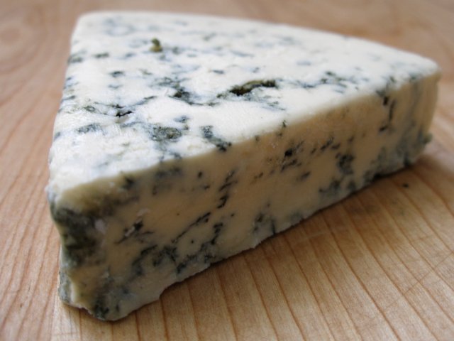 Πώς να μη μουχλιάζει το τυρί