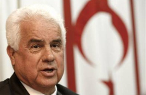 Επίθεση του πρώην ηγέτη των Τουρκοκυπρίων στον νυν για το «πλαίσιο Γκουτέρες»