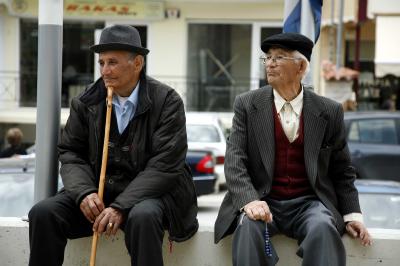 Καλλιστεία&#8230; ηλικιωμένων ανδρών στη Λάρισα