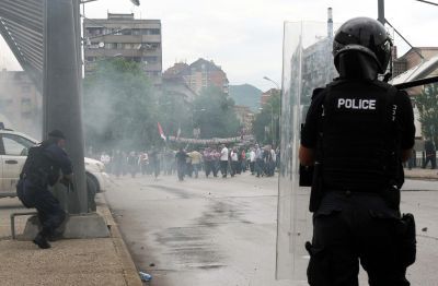 Δώδεκα τραυματίες από έκρηξη στο Κόσοβο