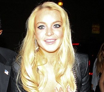 Νέα μείωση στην ποινή της Lohan