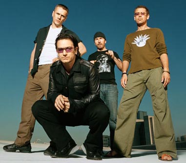 Οι U2 ξεσπιτώνουν την εθνική