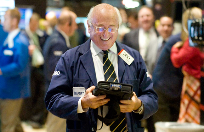 Θετικά πρόσημα στη Wall Street