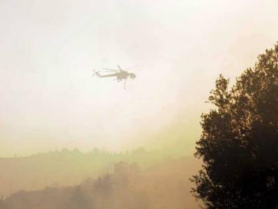 Εναέρια μέσα ενισχύουν τις πυροσβεστικές δυνάμεις στην Κέρκυρα