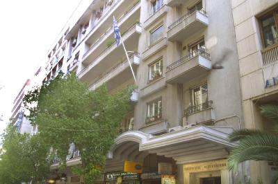 Τι απαντά το υπ. Οικονομικών για τις αμοιβές συνεργατών υπουργών
