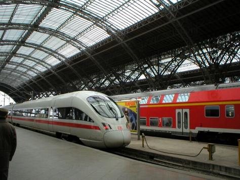 Σε απεργιακή ετοιμότητα οι σιδηροδρομικοί στη Γερμανία