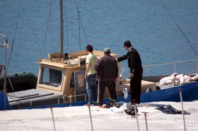 Ακυβέρνητο σκάφος στους Λειψούς