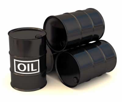 Υποχωρούν οι τιμές πετρελαίου