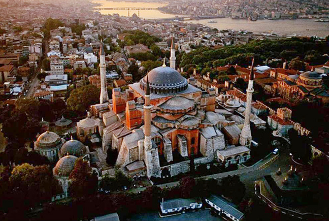 Επισκεφτείτε την Κωνσταντινούπολη με μόλις 185 ευρώ