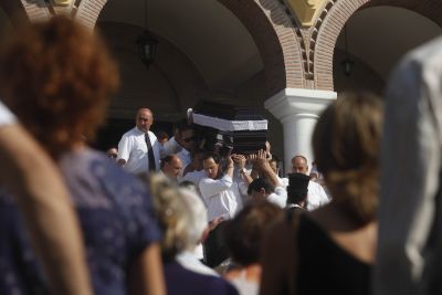 Οι δεκαέξι σφαίρες δε θα «φιμώσουν» την αλήθεια