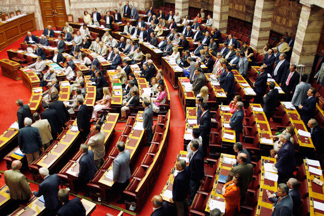 Υπερψηφίστηκε το νομοσχέδιο για τις εκλογικές δαπάνες