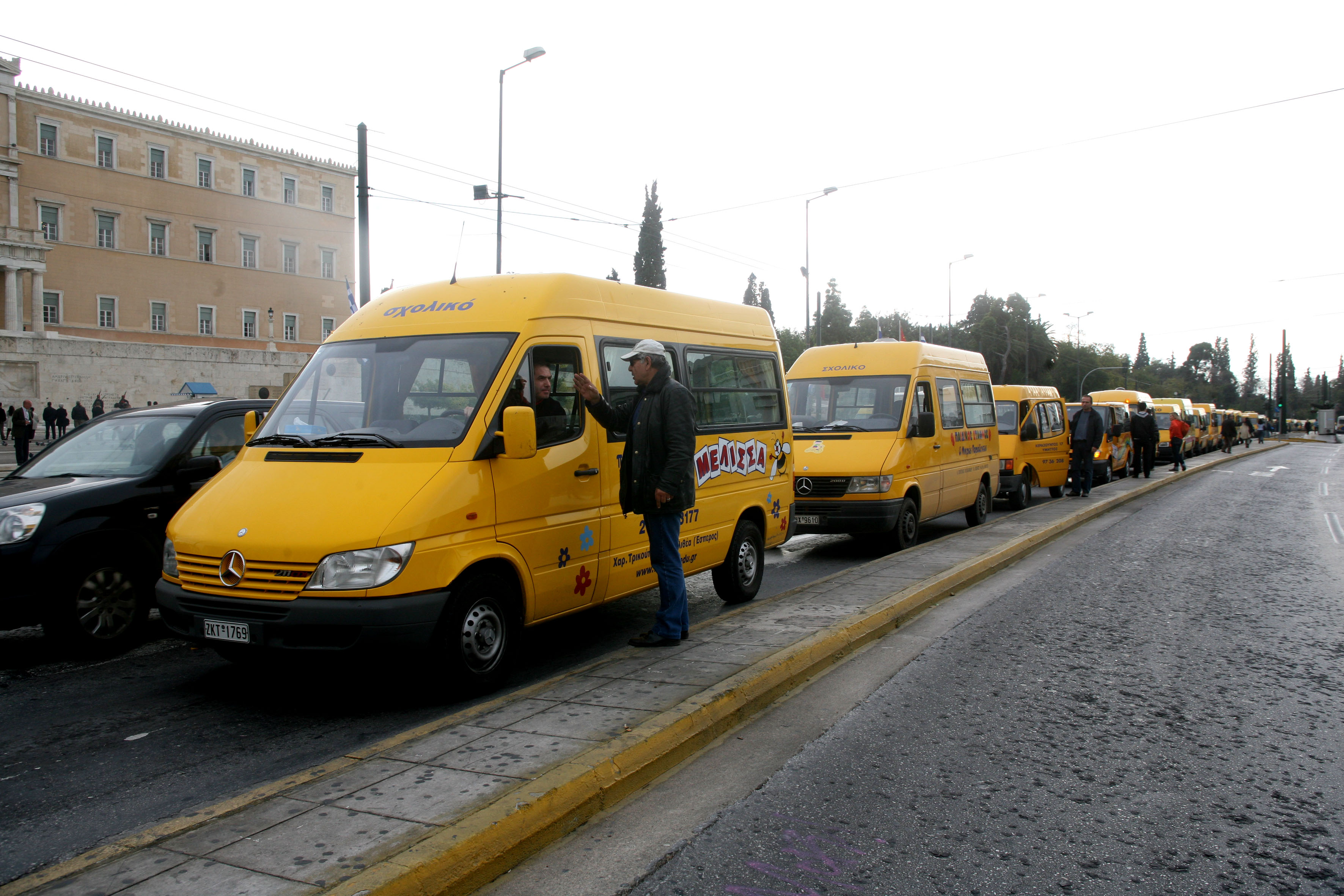 Ξεκινούν οι έλεγχοι στα σχολικά λεωφορεία