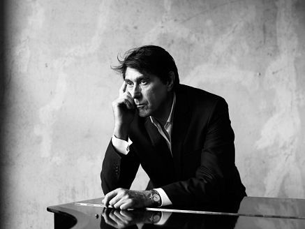 Νέο άλμπουμ από τον Bryan Ferry