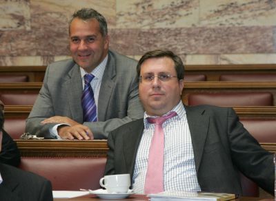 «Ημιυπαίθριο»η Δημοκρατική Συμμαχία;