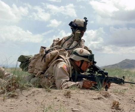 Παραμένουν στο Αφγανιστάν οι αμερικανικές δυνάμεις