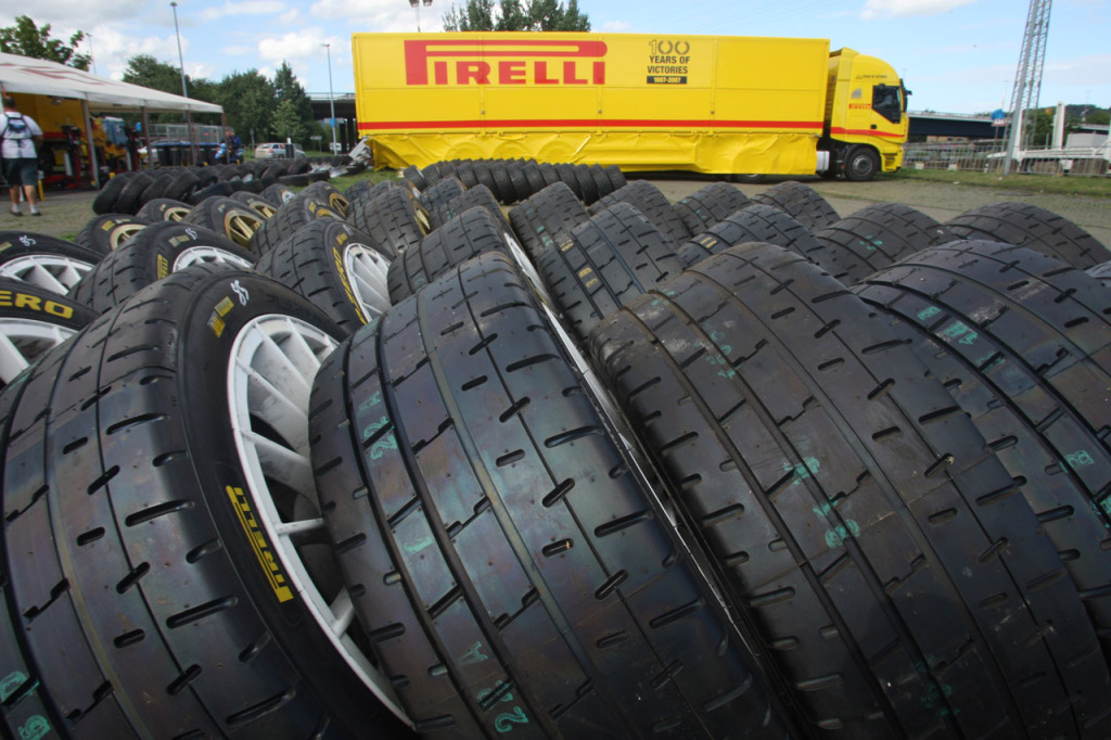 Αμφίβολη η συνέχεια της Pirelli στο WRC