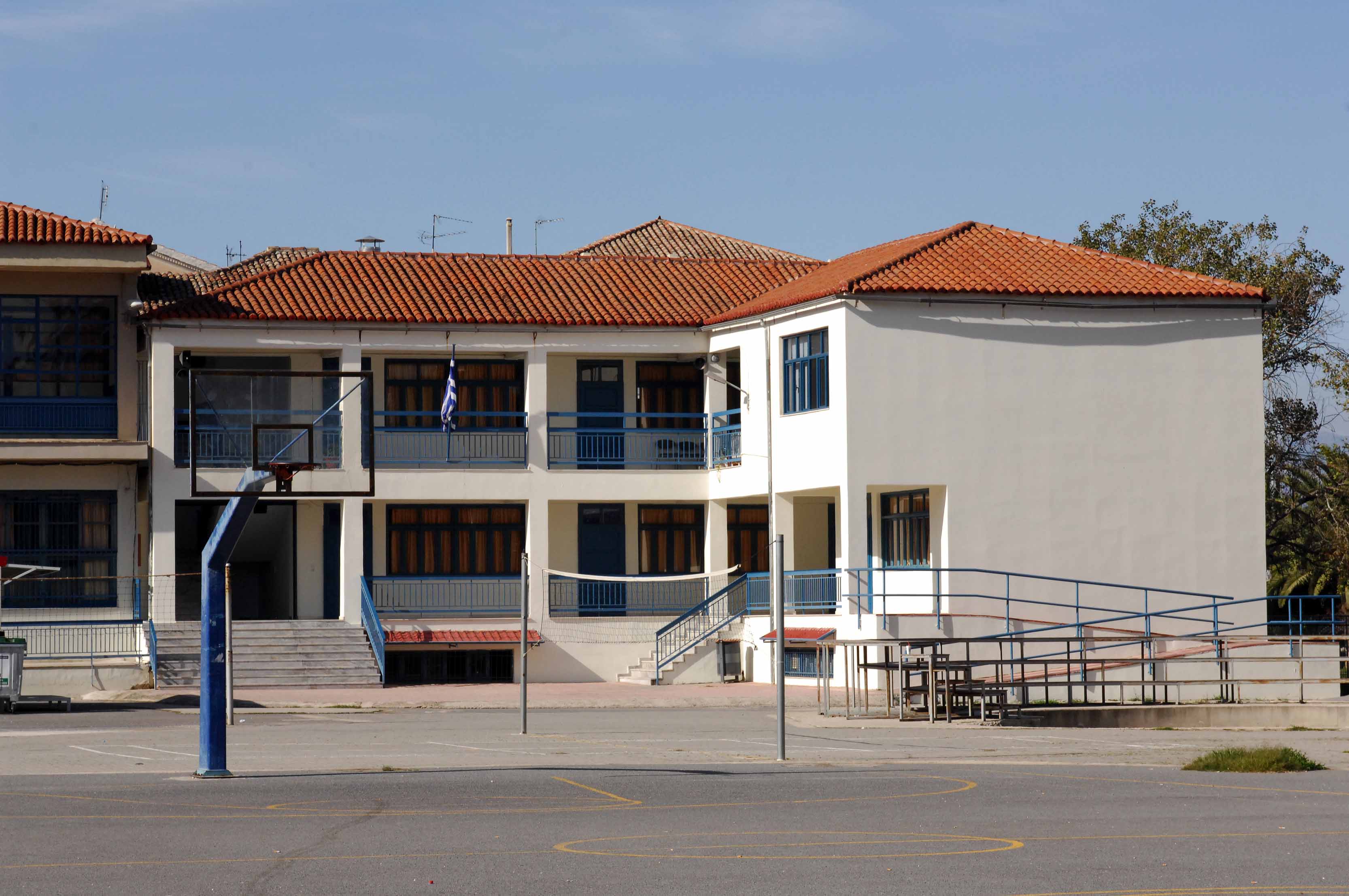 Ολοήμερο νηπιαγωγείο σε κτίριο της Νομαρχίας Αθηνών