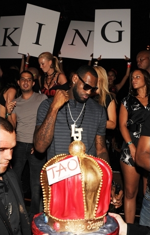 Ο «βασιλιάς» γιόρτασε την μεταγραφή τους στο Λας Βέγκας