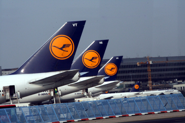 Διαβουλεύσεις με τους εργαζόμενους έχει η Lufthansa