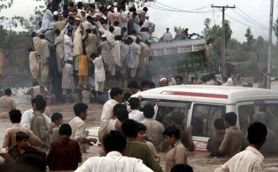 Μεγάλες οι καταστροφές από τις πλημμύρες στο Πακιστάν
