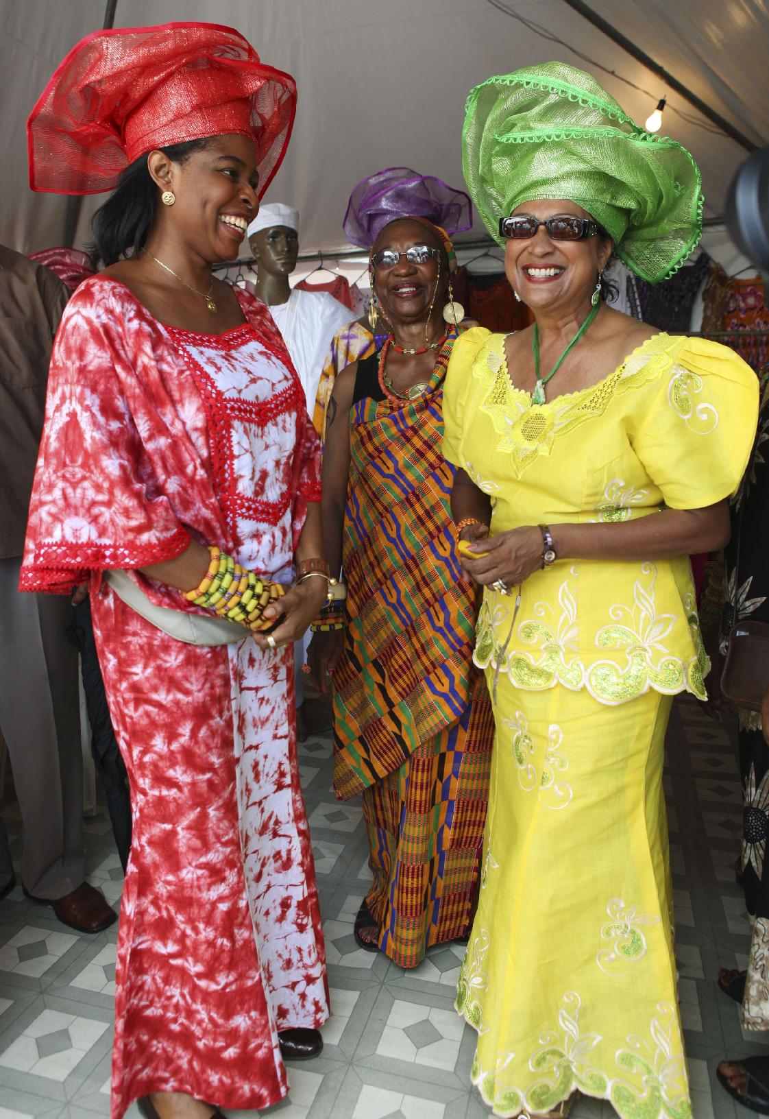 Η μία είναι πρωθυπουργός!